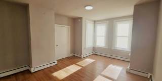5526 N MASCHER Street Gallery 2
