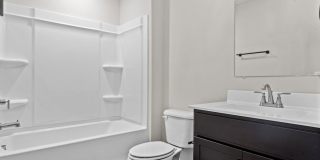 Gorgeous New Construction 3 Bed/3.5 Baths Gallery 9