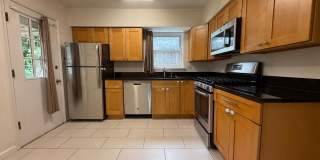 5835 MOUNT VERNON Drive Gallery 3