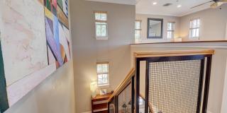 75 NE 5th Avenue NE Gallery 16
