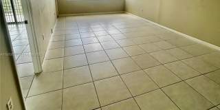 1200 Saint Charles Pl Gallery 9