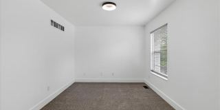 48 Broadway St., Suite D Gallery 30