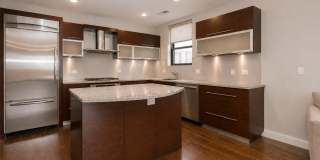 1926 N Lincoln Park W Street Gallery 9