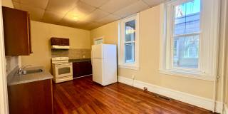 560 Manor St Gallery 11