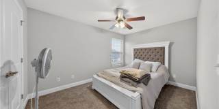 584 Quartz Gallery 21