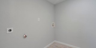 7055 E Willetta Street Gallery 31