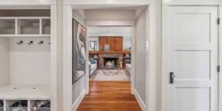 1749 Hill St Gallery 6