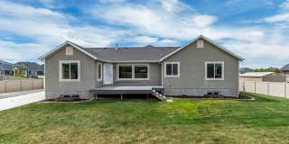 15 South 900th East Gallery 27