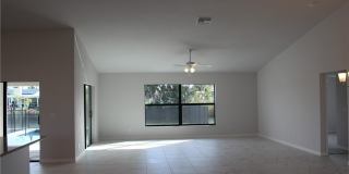1327 SW 3rd Avenue Gallery 5