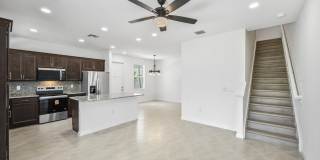 4332 Brookgreen Square Gallery 4