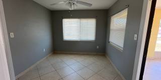 Welcome to 2154 Inner Cass, your ideal 2/1 home in Sarasota Gallery 12