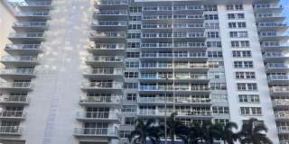 5750 Collins Ave Gallery 1