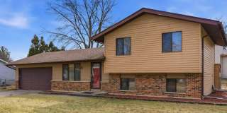 409 KENSINGTON Drive Gallery 1