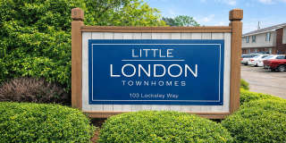 2 Bed 1.5 Bath Townhomes Gallery 1