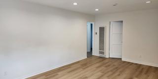 416-418 Stocker Gallery 6