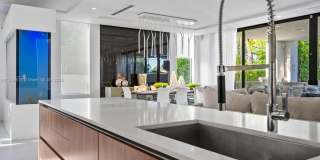 310 SE 11th Ave 310 SE 11th Ave Gallery 17