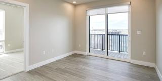 Artisan on 39th Gallery 69