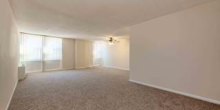 Twin Towers Apartments Gallery 22