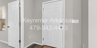 Spacious Home in Fayetteville! Gallery 6