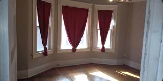 907 Lexington Avenue Gallery 24