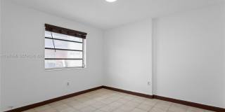 13655 NE 10th Avenue Gallery 17