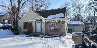 St Louis Park Single Family Home, Large Yard, 1 Car Garage, 3 Season Porch, W/D Gallery 21