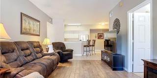 3 bedroom 2 bathroom Condo in the Gardens at Beachwalk Gallery 15