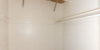 3709 North Hoyne Ave. Gallery 8