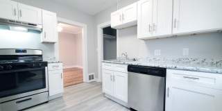 3 Bed - 1 Bath Colonial for Rent | Newly Renovated! Gallery 12