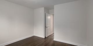 Pleasant Valley Gallery 13