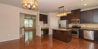 3707 HANSBERRY Court NE Gallery 1