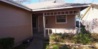 Amazing Round Rock Duplex! Gallery 1