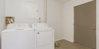 5004 ROANOKE Place Gallery 22