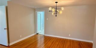 8722 Delmar Boulevard Gallery 2