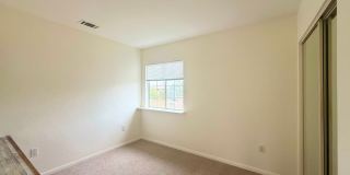Welcome to This Charming 3BR/2BA Ocean Beach Coastal Home Gallery 14