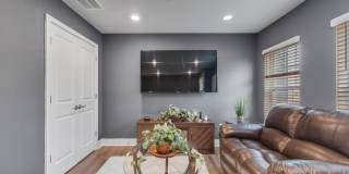 7806 JOHNNYCAKE Road Gallery 5