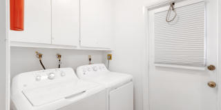 425 E Oxford Drive Gallery 23