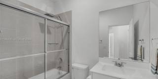 2425 SE 28TH DR Gallery 31