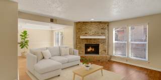 SUMMERTREE PLACE Gallery 1