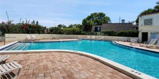 15217 W POND WOODS Drive Gallery 61
