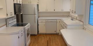 3 bedrooms, 2 Baths Ranch Home with Large, Fenced Yard in the River Crest Neighborhood! Gallery 8