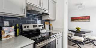 Vintage at 18th Street Gallery 74