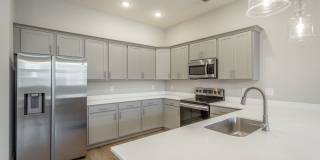 Modern 3 Bedroom Home in Red Bank Gallery 12