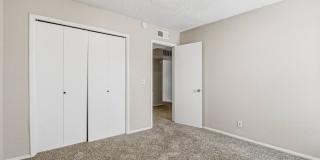 2 Bedroom Townhome with Refrigerated Air Gallery 17