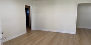 442 N Hollywood Way Gallery 2