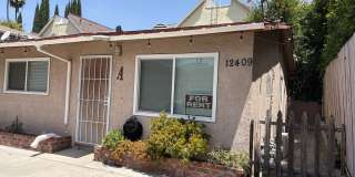 12409 Broadway Ave Gallery 12