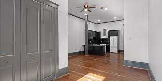 719 Bank St. Studio Apartment Gallery 1