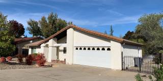 Mature dog considered. Nice home, convenient location off Placer & Wisconsin, Rdg. Gallery 3