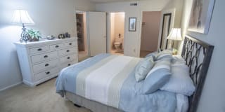 Hunt Club Apartments Gallery 18