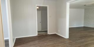 1006 Nancy Beth Dr Gallery 4
